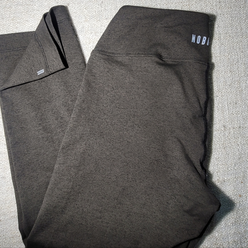 NOBULL MID-RISE CROP (PLUSH HEATHER)